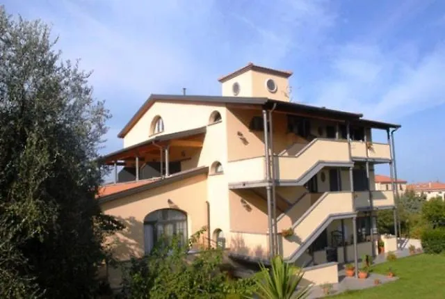 Carlo's Hotel Castagneto Carducci